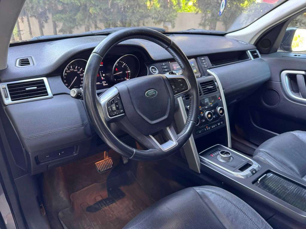 đ Range Rover Discovery 2016 Diesel 2.2