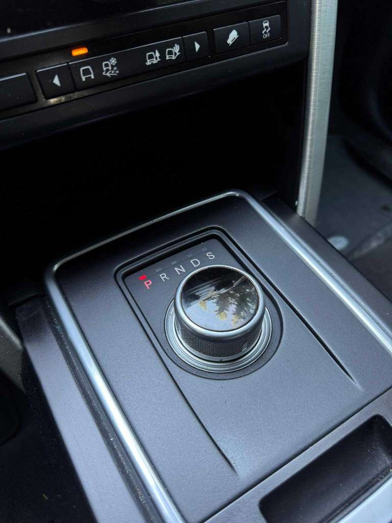 đ Range Rover Discovery 2016 Diesel 2.2