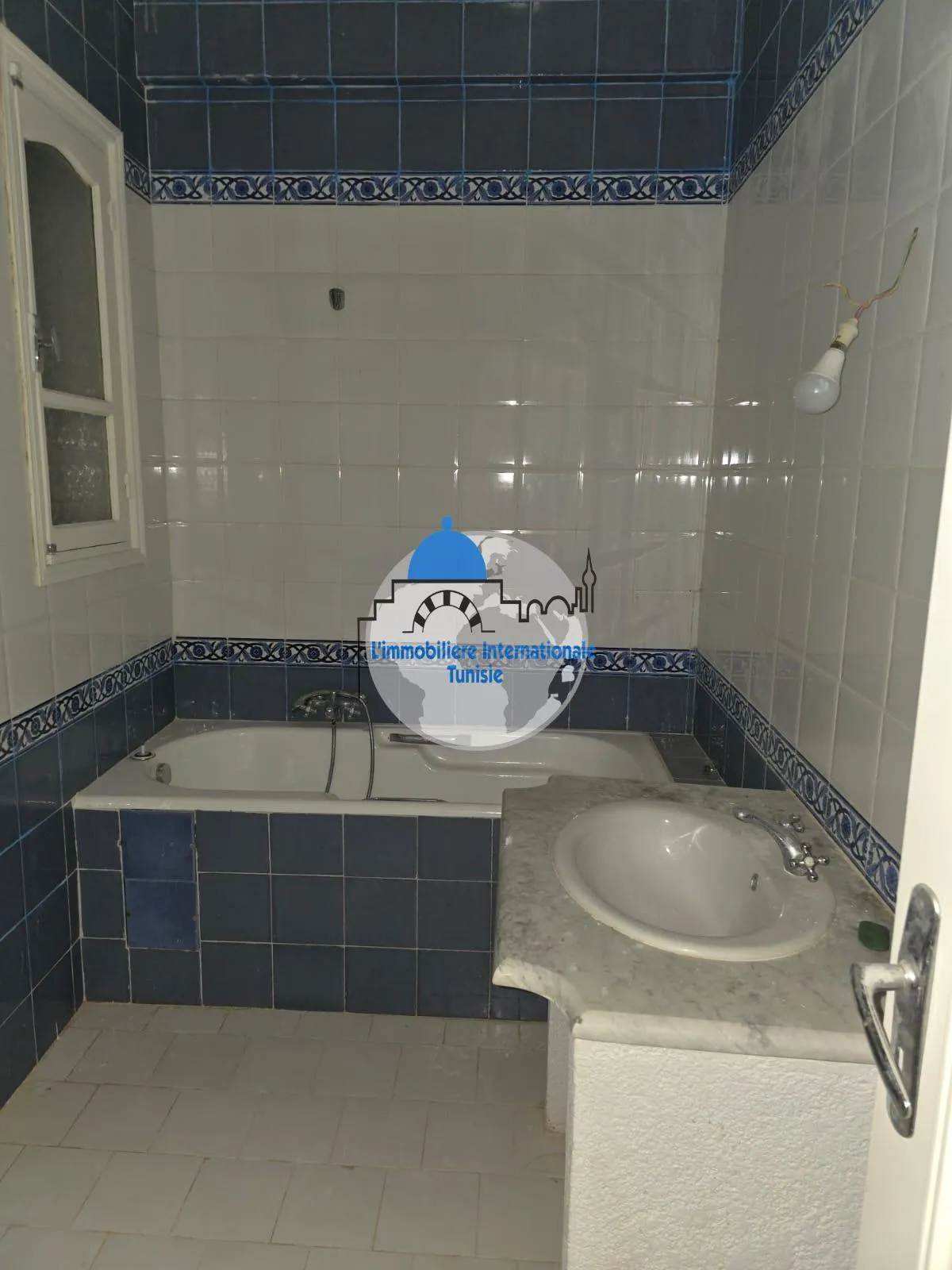 Appartement S+2 à vendre à 𝗖𝗵𝗮𝘁𝘁 𝗠𝗮𝗿𝗶𝗲𝗺