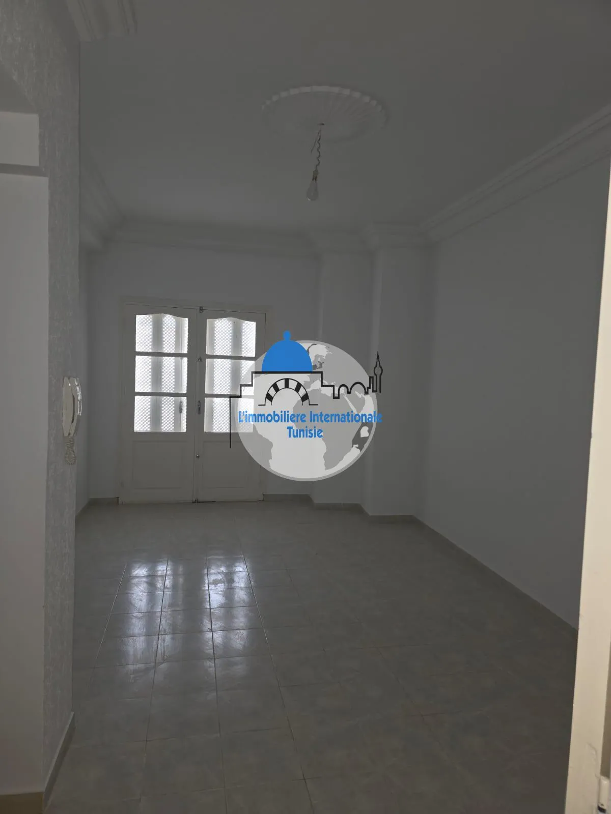 Appartement S+2 à vendre à 𝗖𝗵𝗮𝘁𝘁 𝗠𝗮𝗿𝗶𝗲𝗺