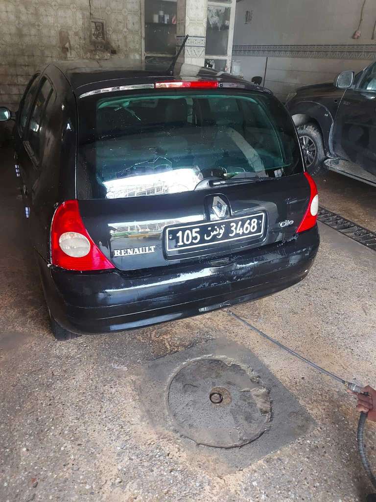Clio bombe câble ndhifa awra9ha khalsa ☎️ 55 256 506☎️.
