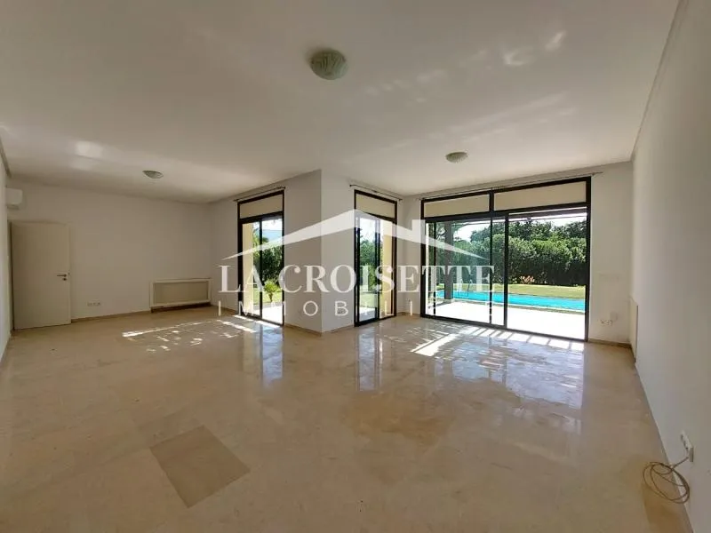 Villa s3 avec piscine à La Marsa MVL0016