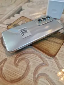 Oppo reno 12 