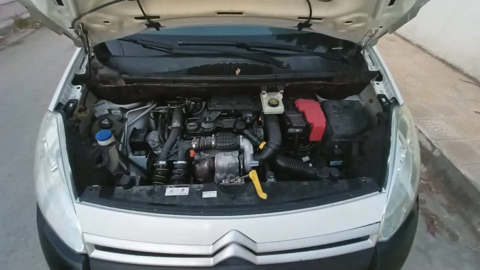 citroën berlingo B9 tres propres