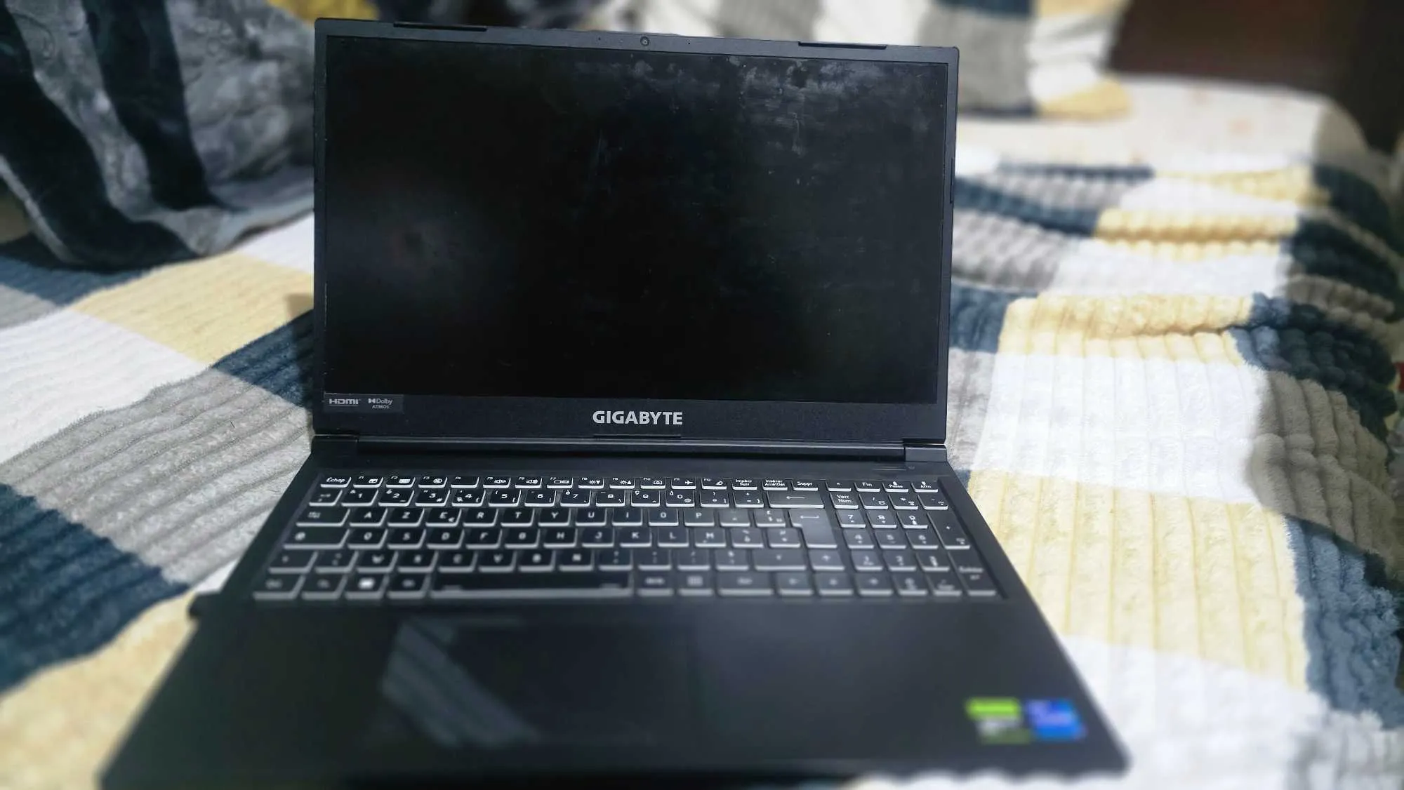 Gigabyte G5KF / i7-13620H / RTX 4060 8G / 16 Go DDR5 / 1 To SSD