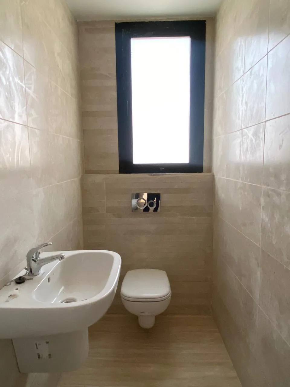 đŽâ«ïž Ă LOUER â Deux bureaux H+1 Ă Laouina