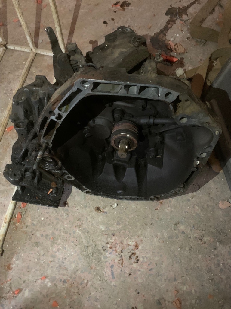 Boîte de vitesse clio 2