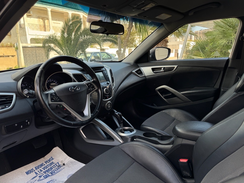 HYUNDAI Veloster 2015