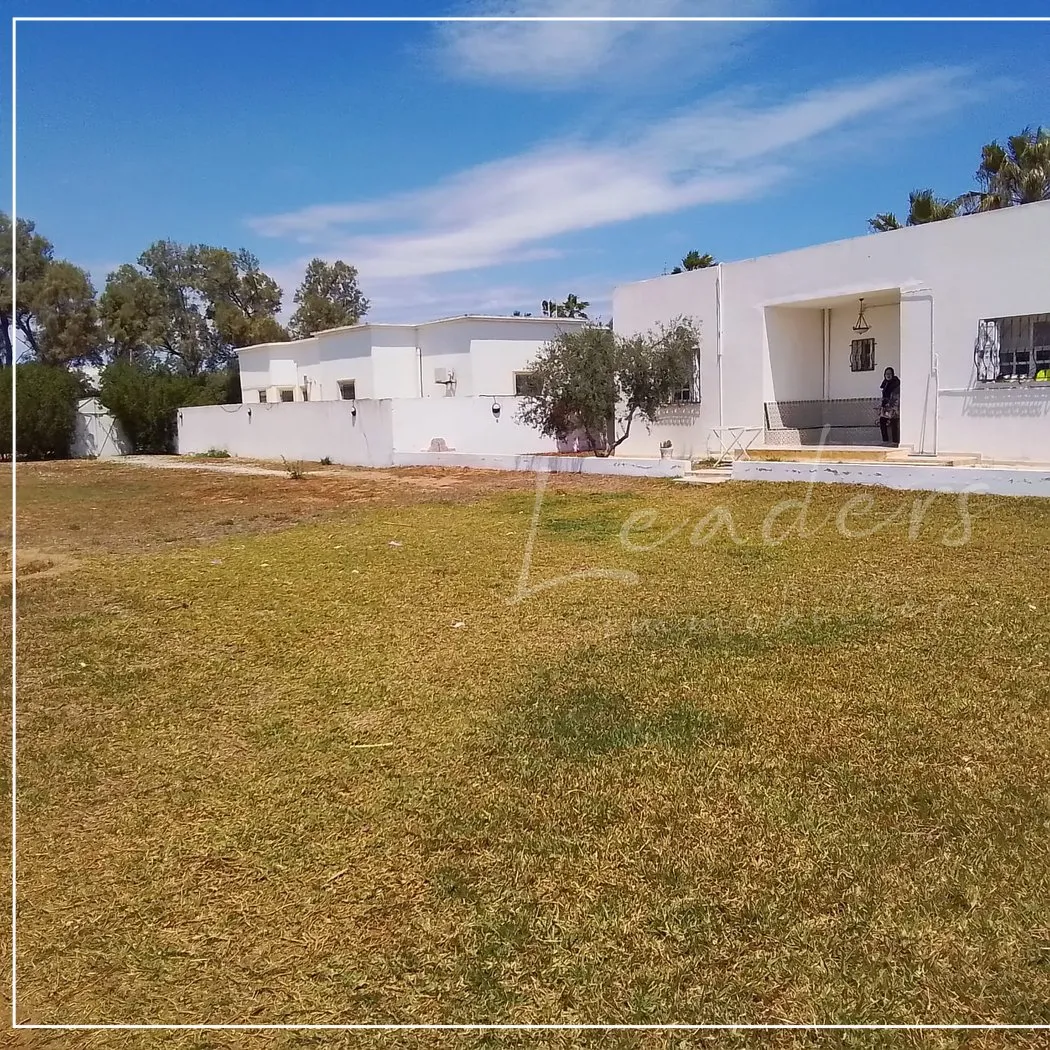 📍 Terrain de 637 m² à Chotrana 3 – Prêt à Construire, Viabilisé et Bien Situé !