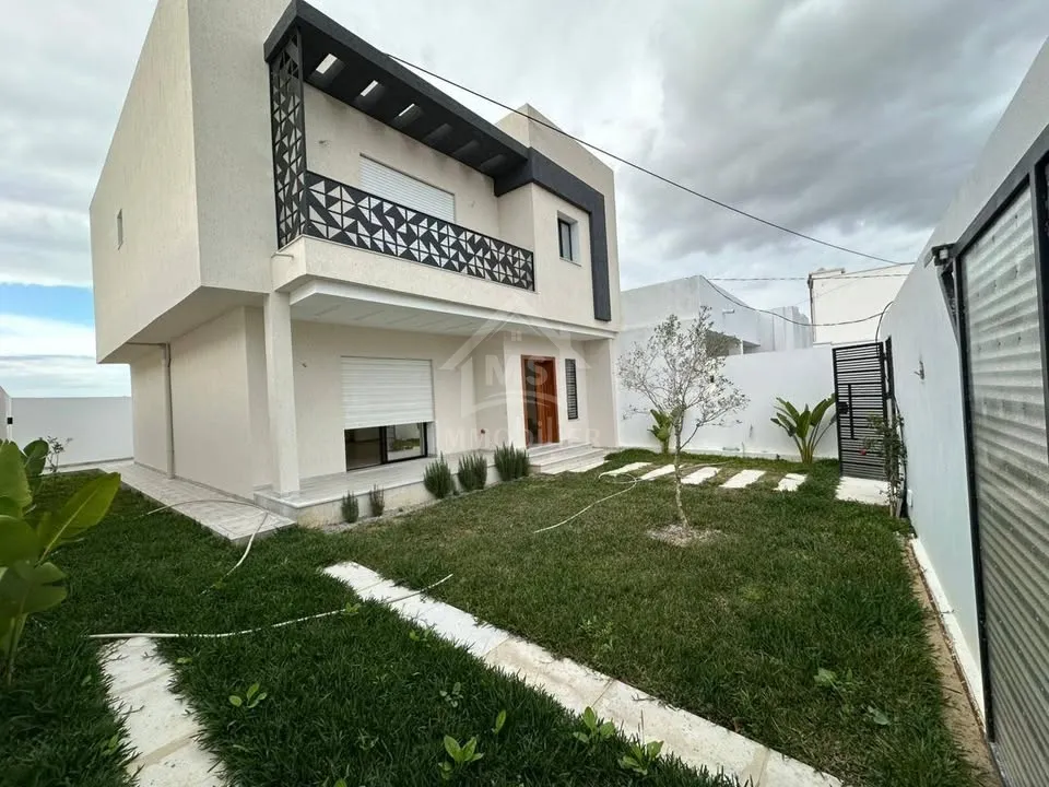 Villa S+3 toute neuve à Manaret Hammamet à vendre 51355351