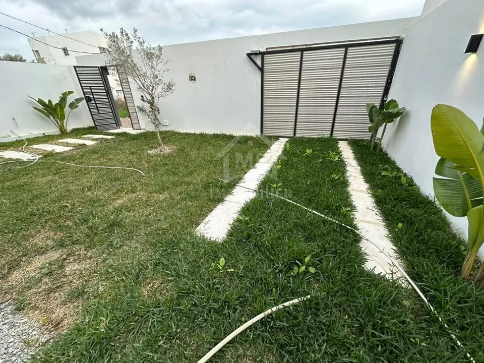 Villa S+3 toute neuve à Manaret Hammamet à vendre 51355351