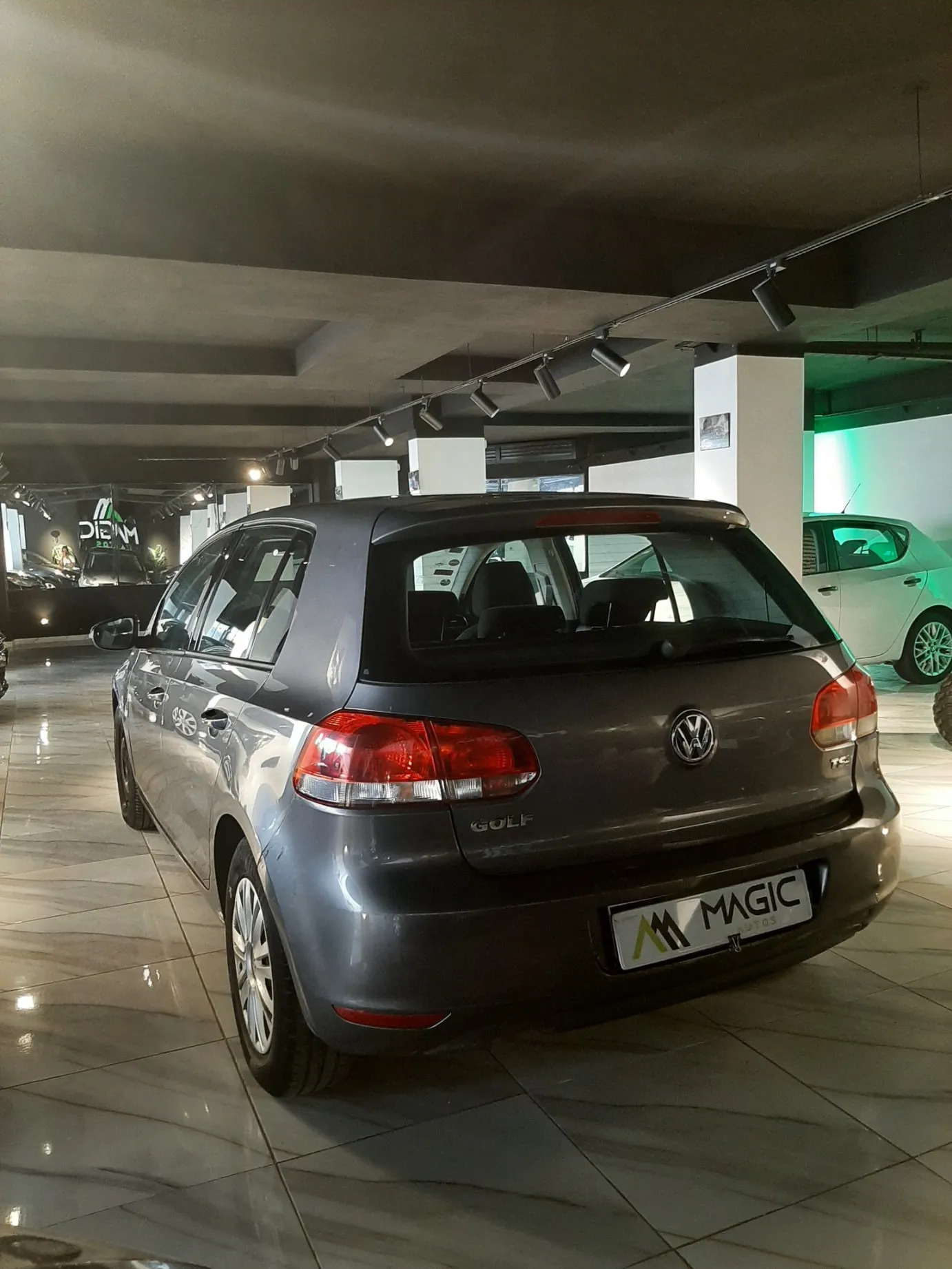 GOLF 6