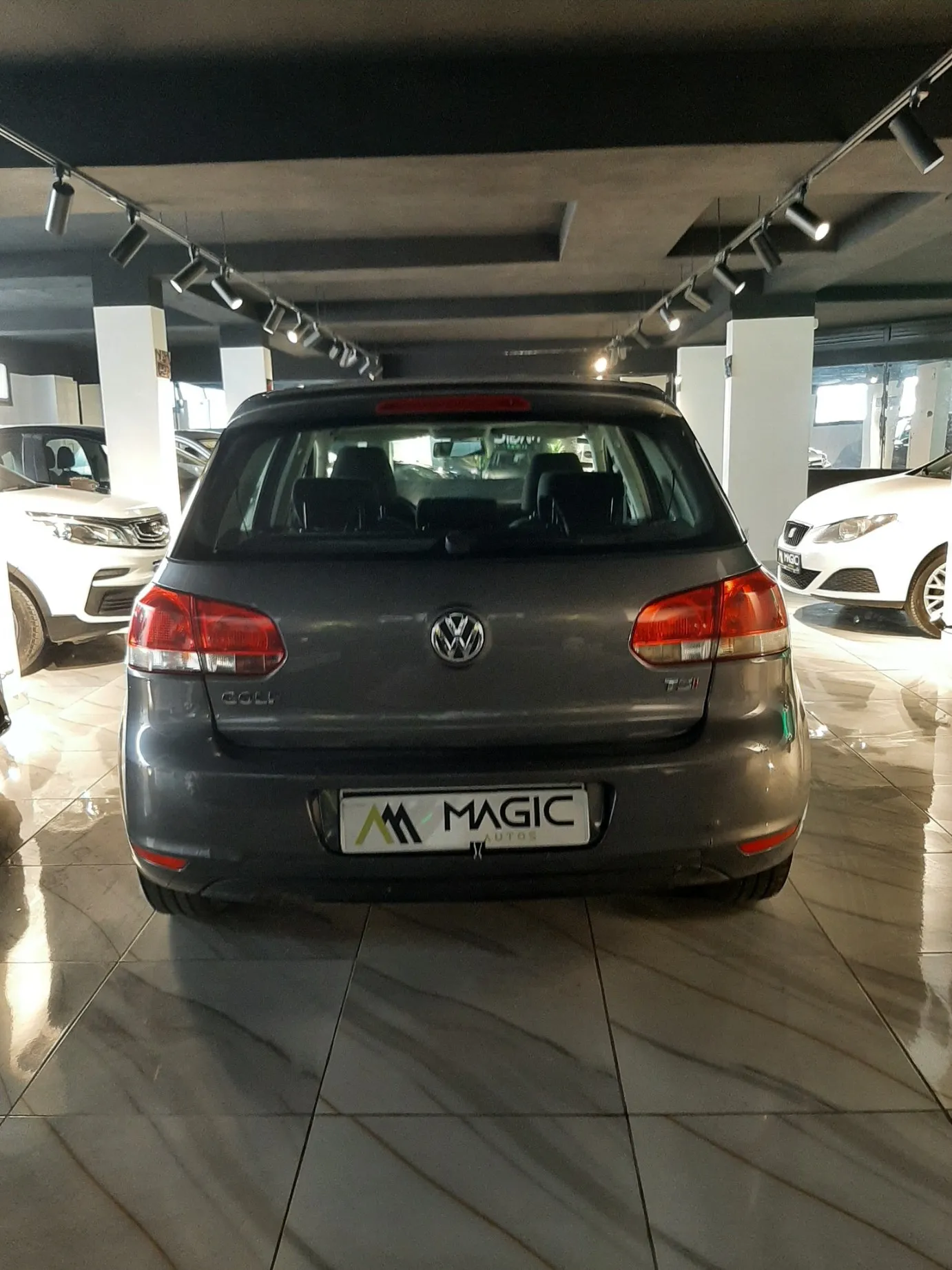 GOLF 6