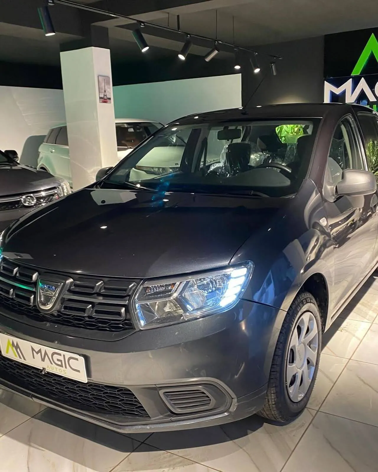 DACIA SANDERO 