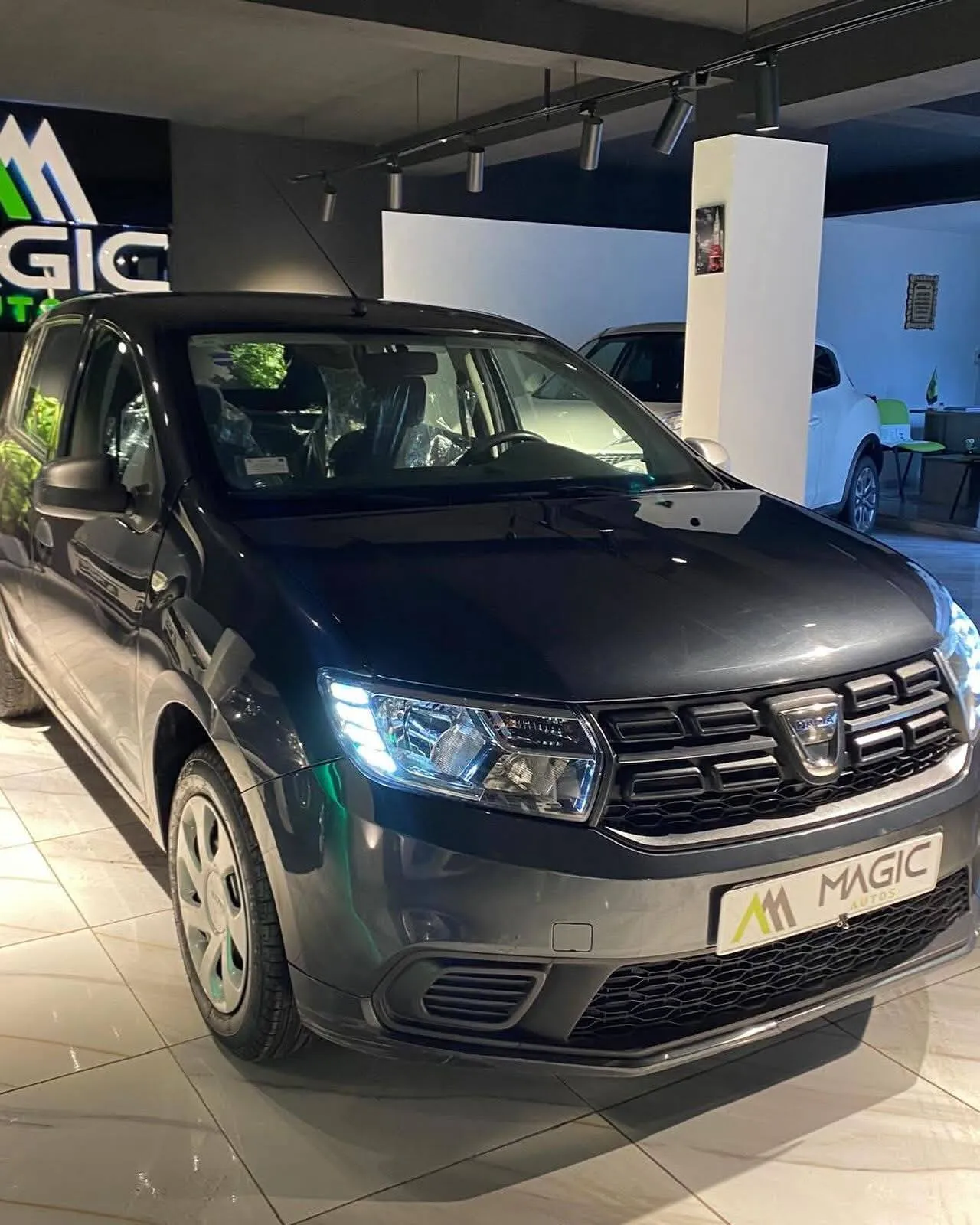 DACIA SANDERO 