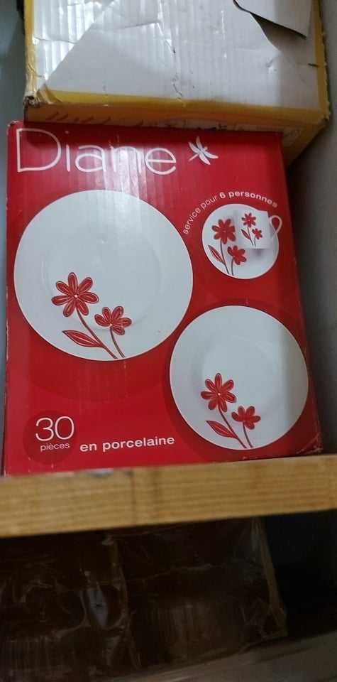 Plusieurs modèle service 30 pièces 