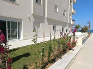 A vendre appartement s1 et s2 luxe pied dans l’eau à chatt_mariem