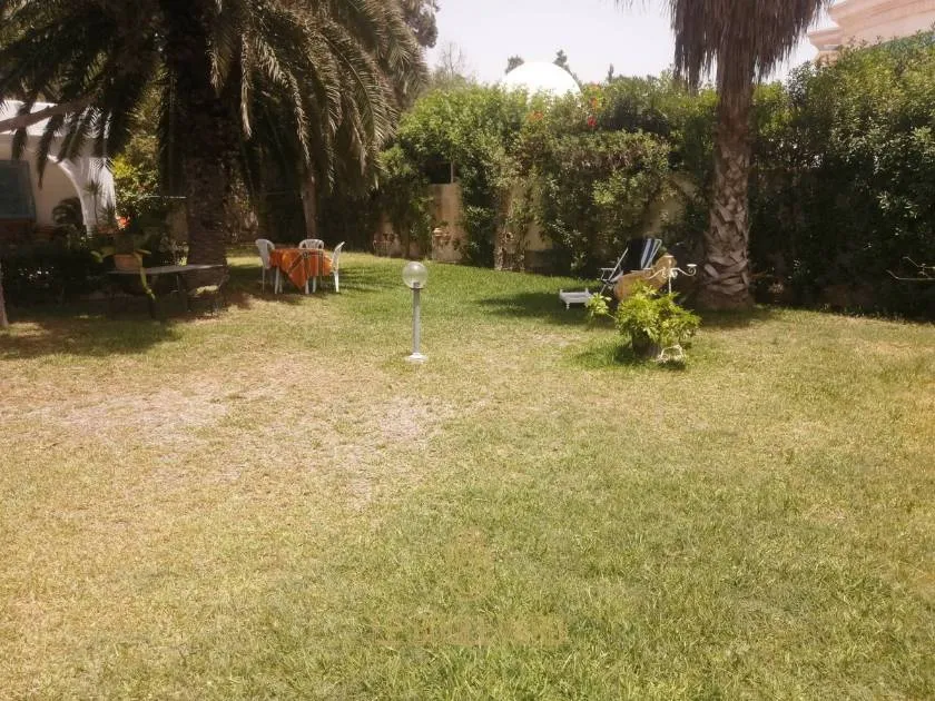A Vendre Bungalow S+1 Avec Jardin à Club Farah, Nabeul