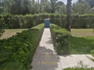 A Vendre Bungalow S+1 Avec Jardin à Club Farah, Nabeul 