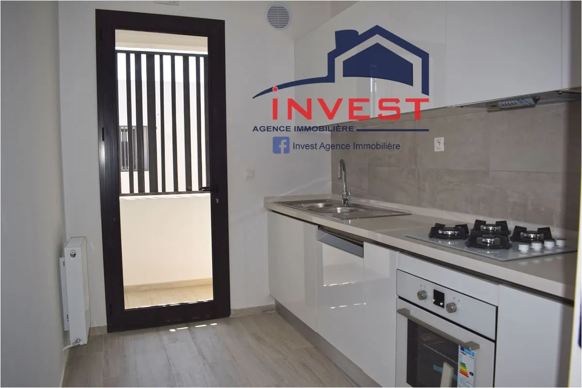 À Vendre – Magnifique S+2 Neuf à La Marsa