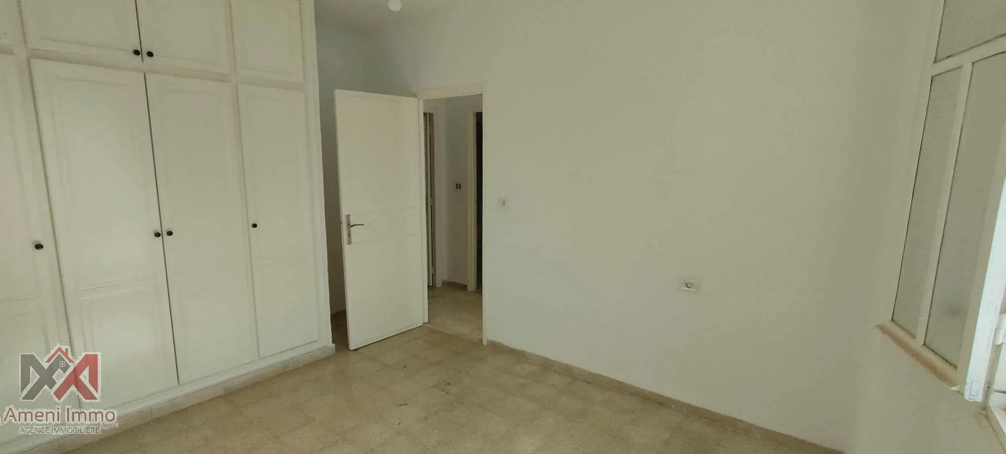 A vendre Appart à El Mourouj 5.