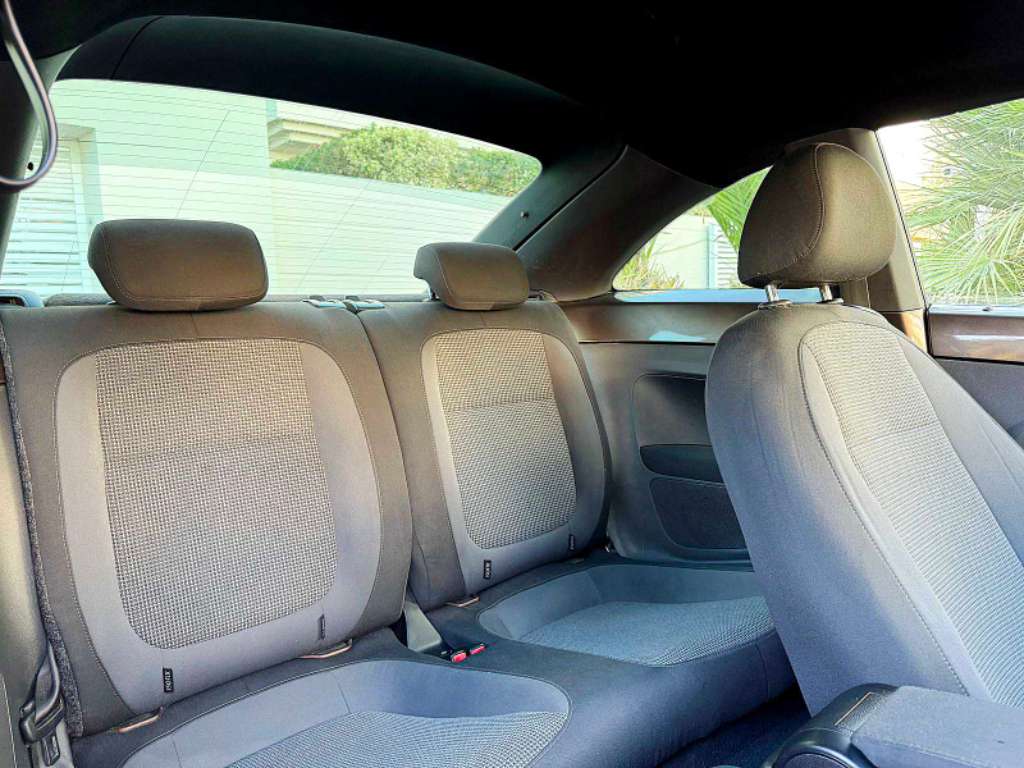 VOLKSWAGEN COCCINELLE 2013