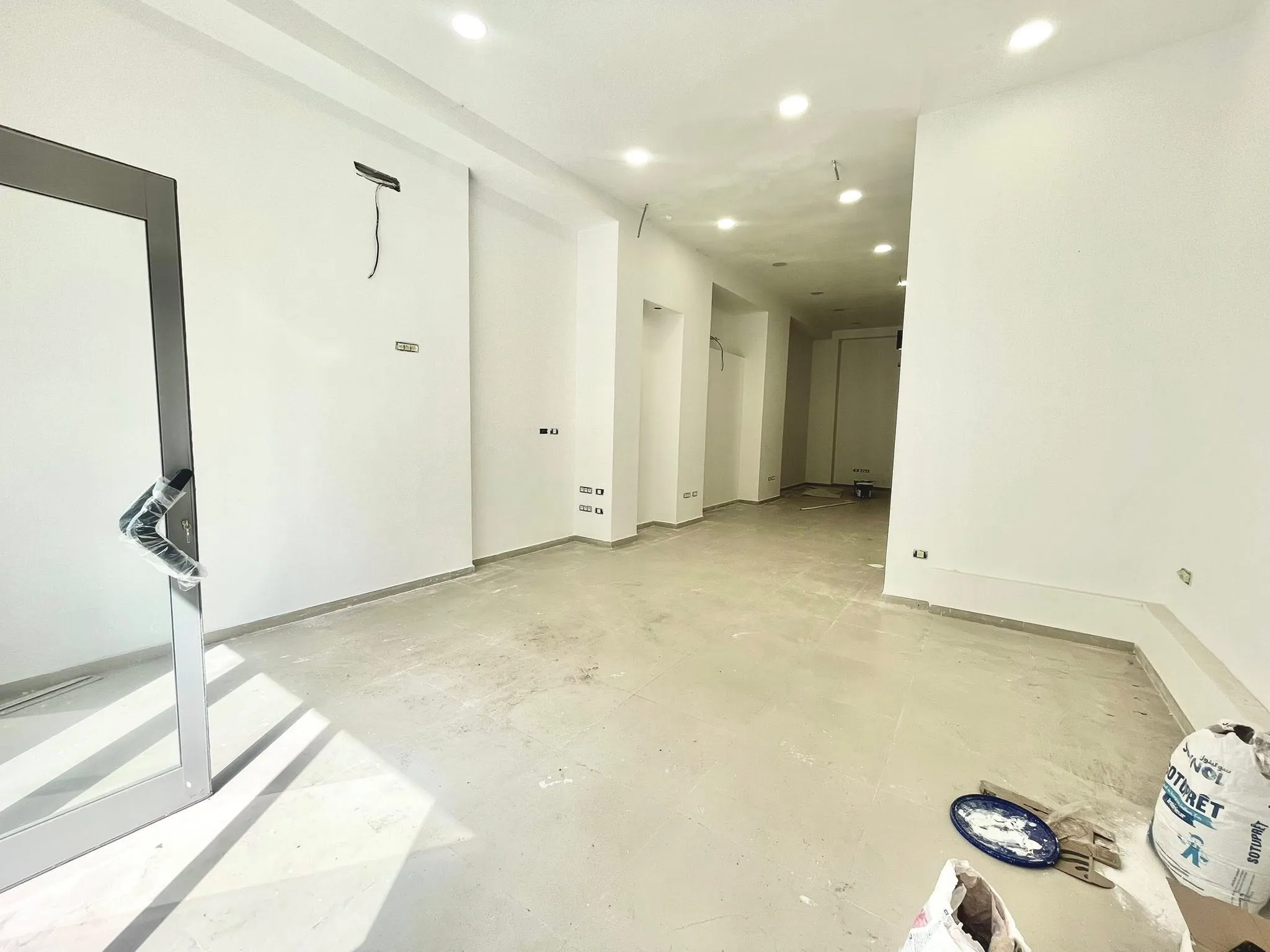 🏡 𝗔̀ 𝗹𝗼𝘂𝗲𝗿 – 𝐋ocal commercial à 📍 𝐋afayette