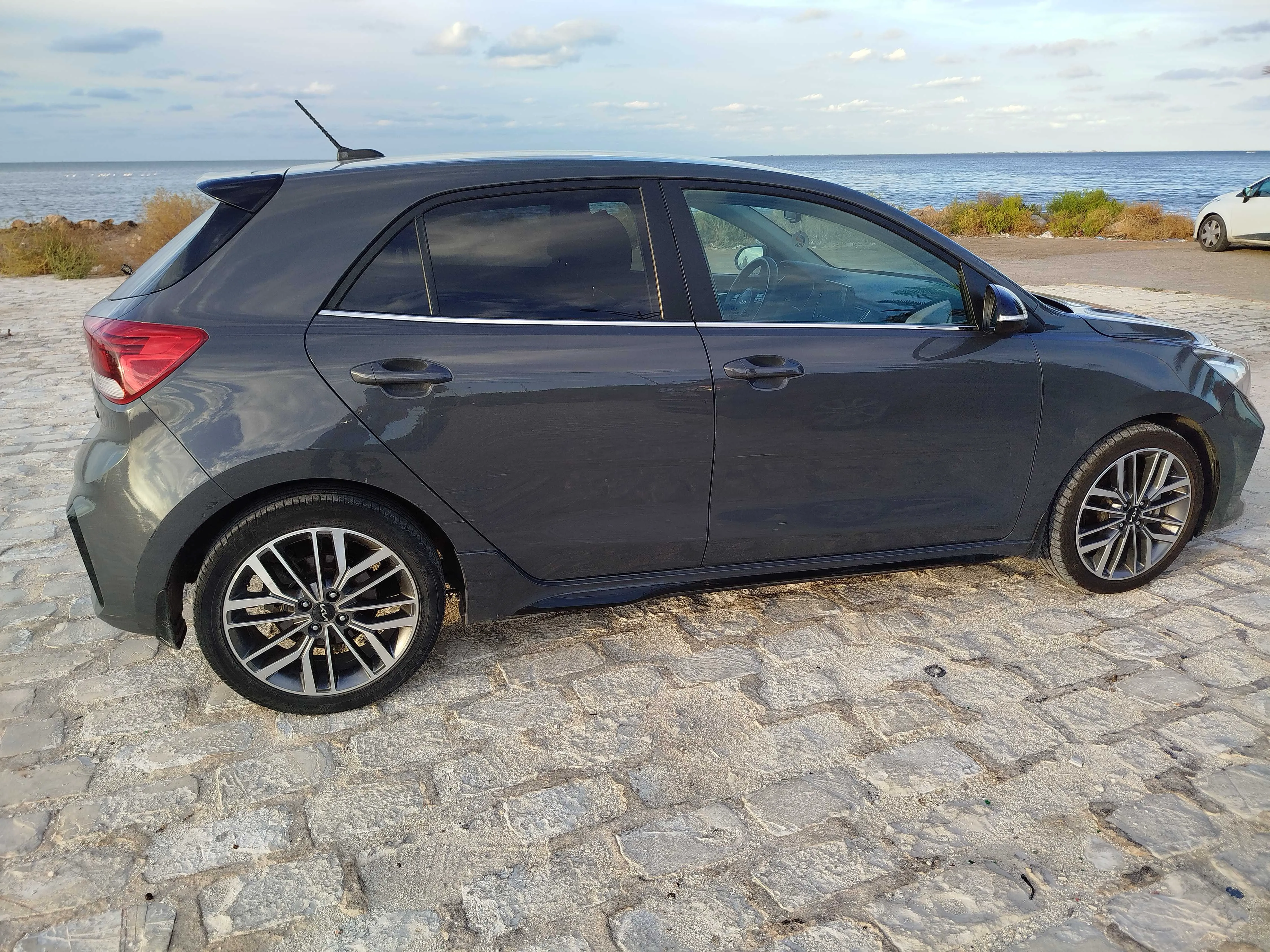 Kia rio gtline
