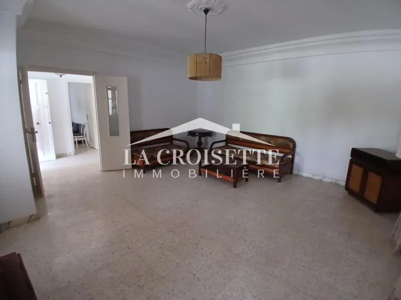 Duplex s3 meublé avec terrasse à La Marsa MDL0548