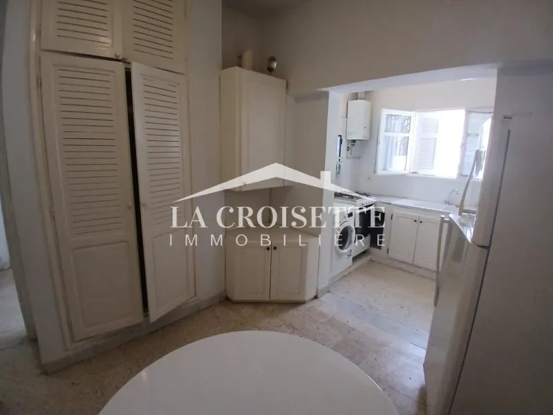 Duplex s3 meublé avec terrasse à La Marsa MDL0548