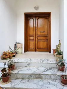 Maison R+2 à vendre à El Mourouj 6