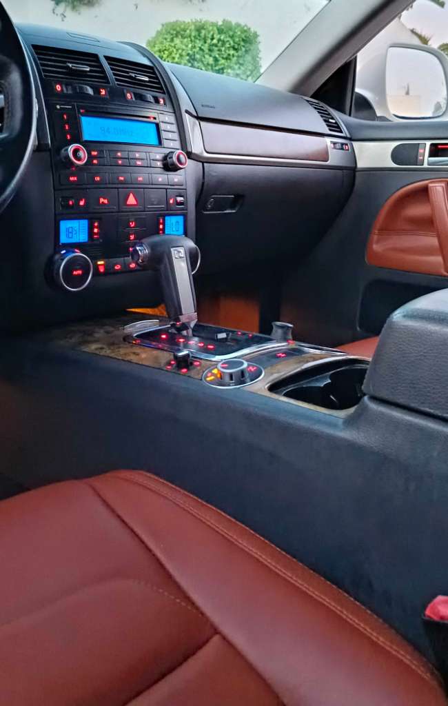 🚘 Volkswagen Touareg 2.5 L R5 TDI ✋ 4*4 
