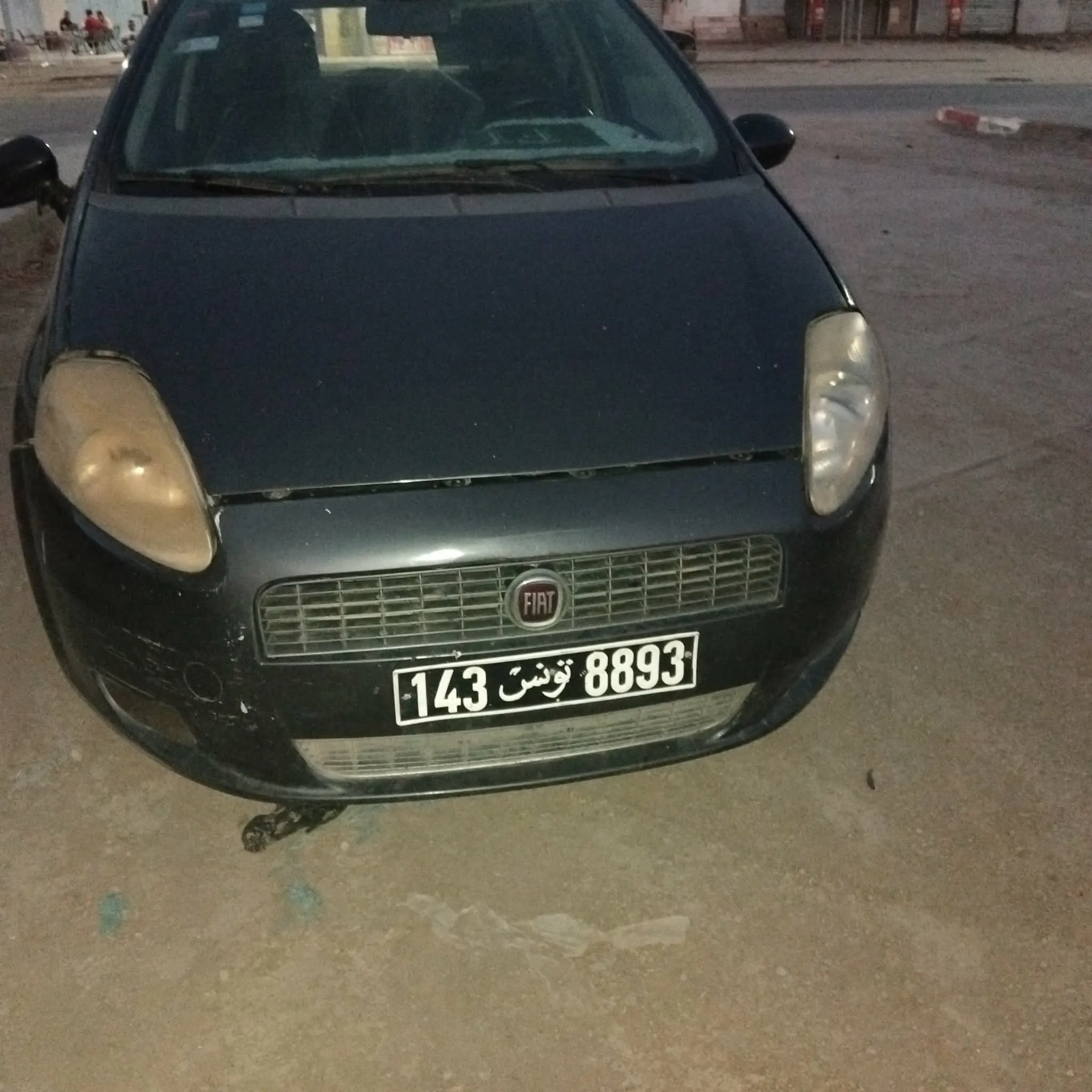 Grandi a vendre