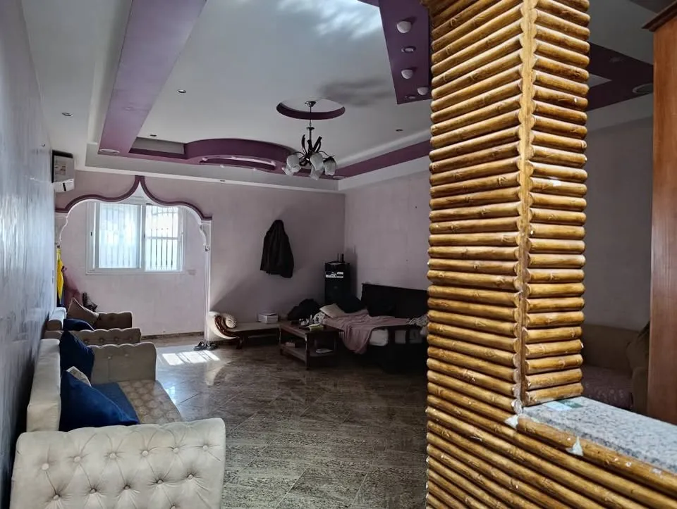 Une maison indépendante avec garage