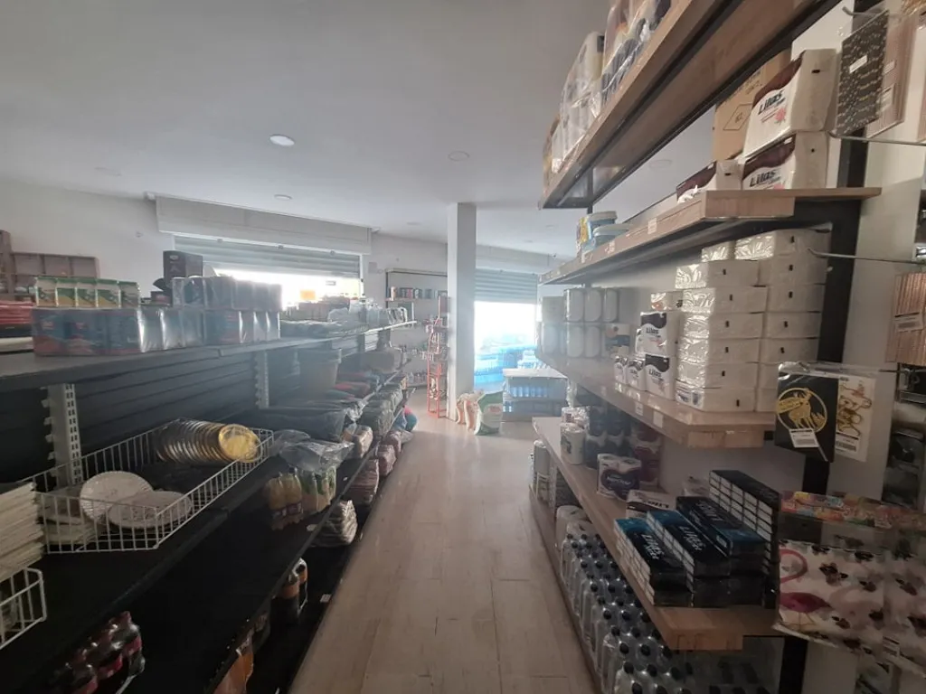 À Vendre — Fonds de Commerce : Épicerie à Mourouj 5