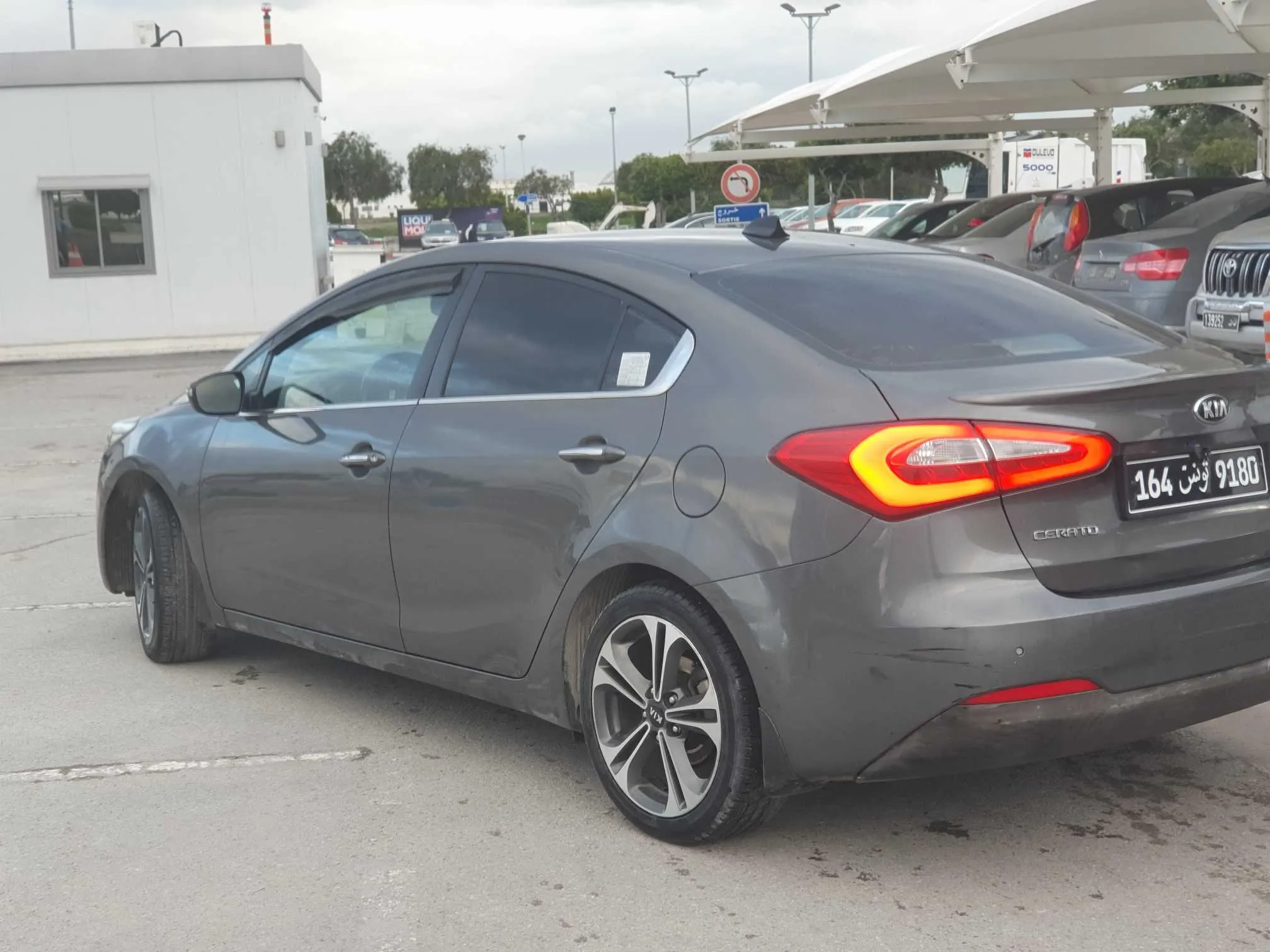 Kia cerato neuf