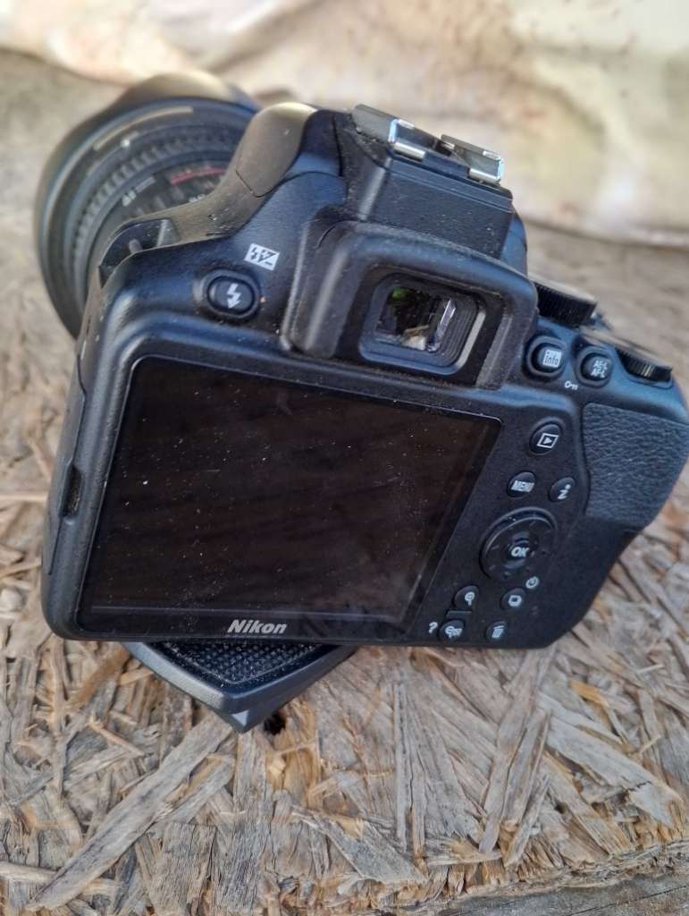 Nikon d3500