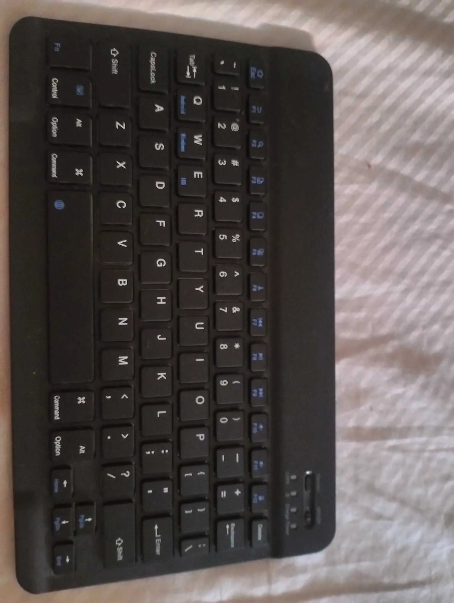 Mini clavier Bluetooth sans fil Ultra mince