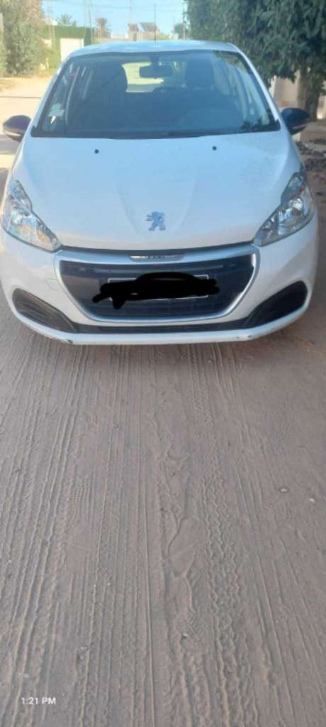 Avendre Peugeot 208