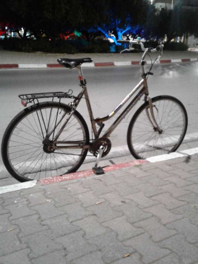 Velo de ville taille xl 57