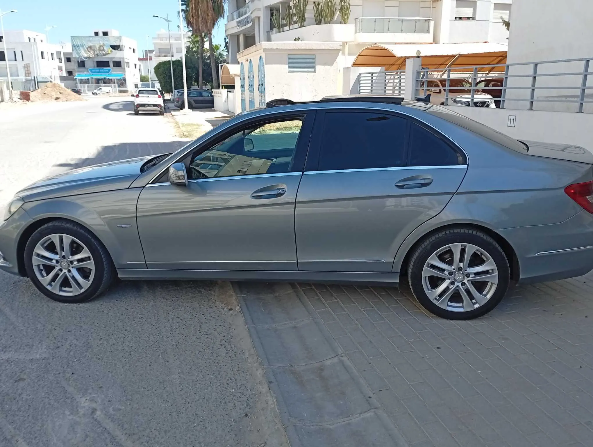 Mercedes