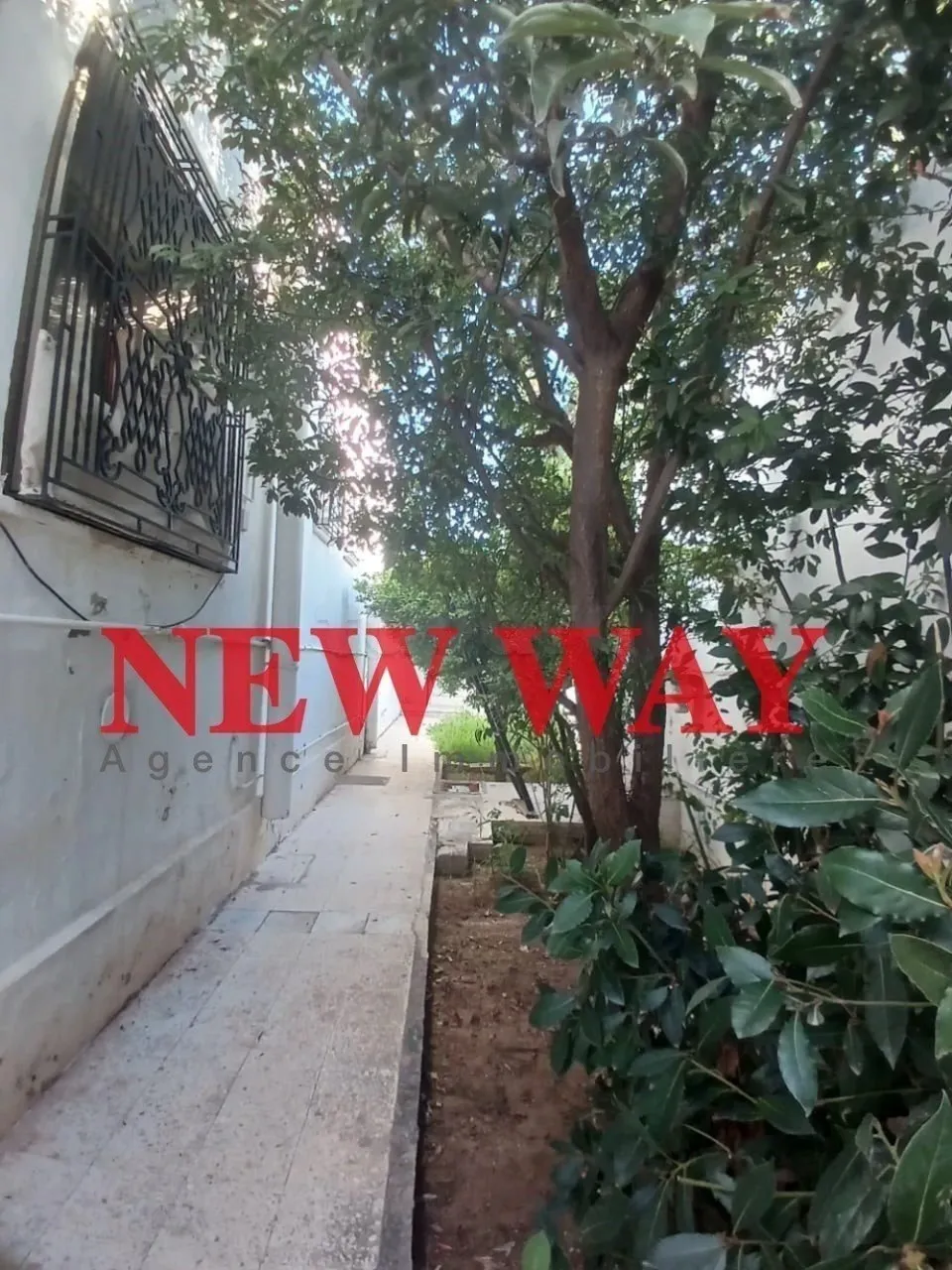 Villa de Plain-Pied à Khezema EST