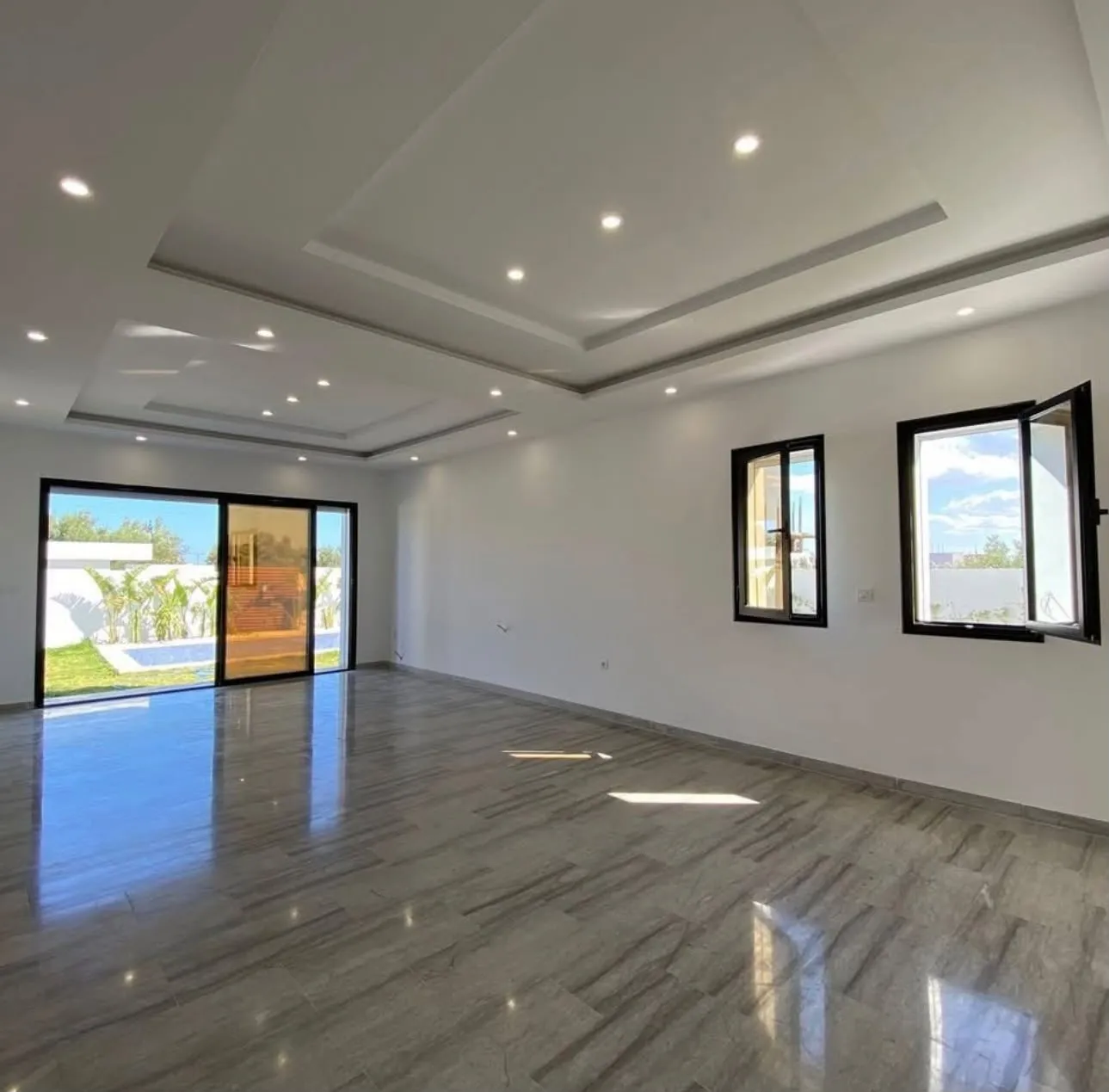 Une superbe villa de haut standing jamais habituée à Hammamet Sud