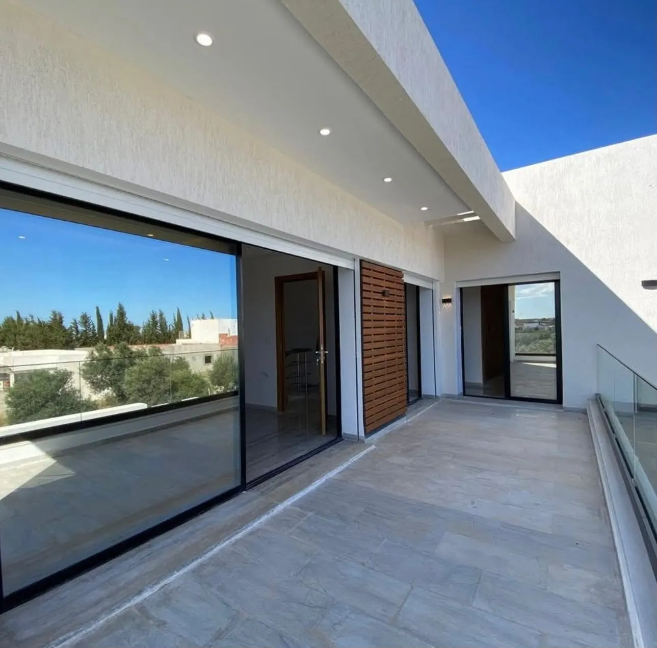 Une superbe villa de haut standing jamais habituée à Hammamet Sud