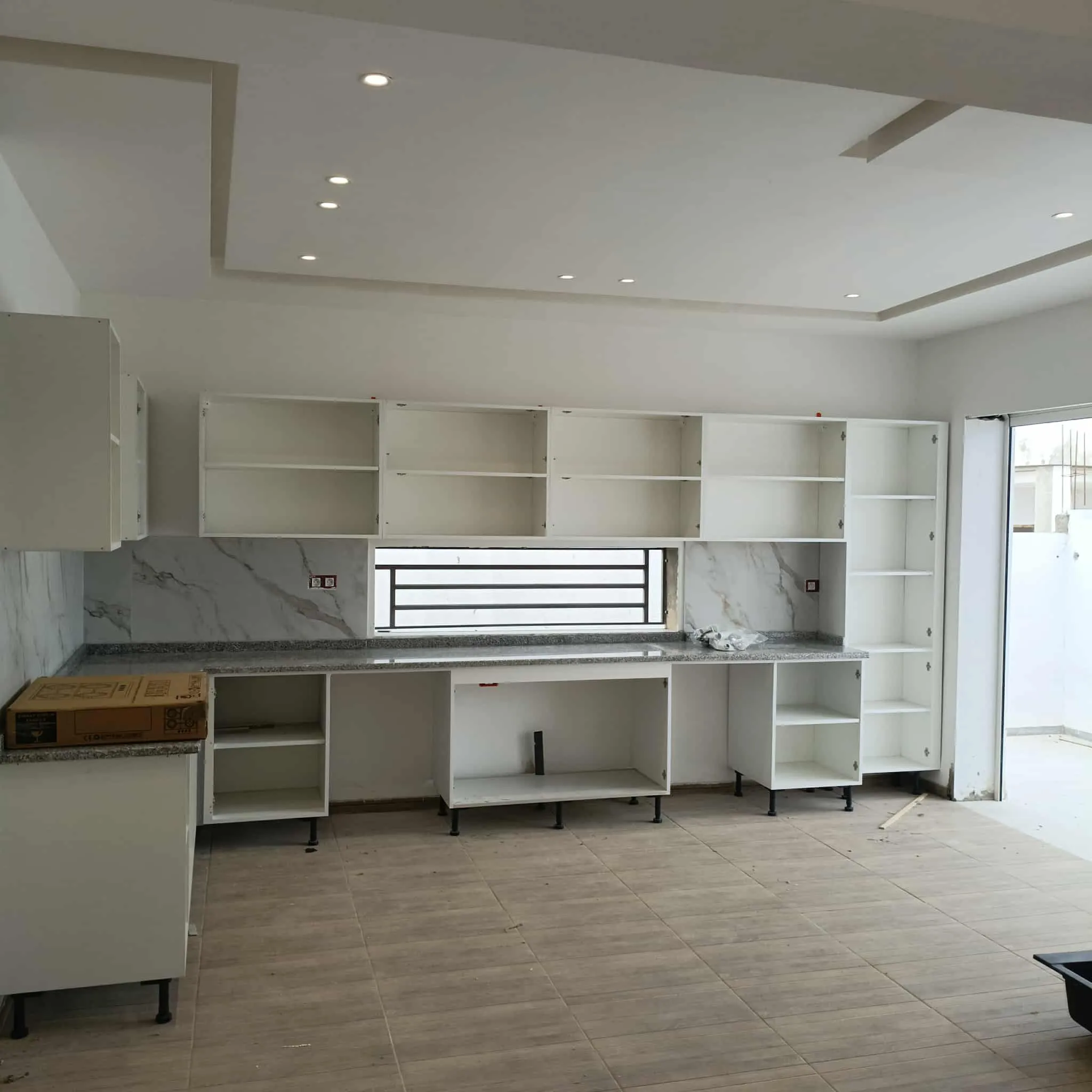 AV belle villa de 500m+piscine à Hammamet sud
