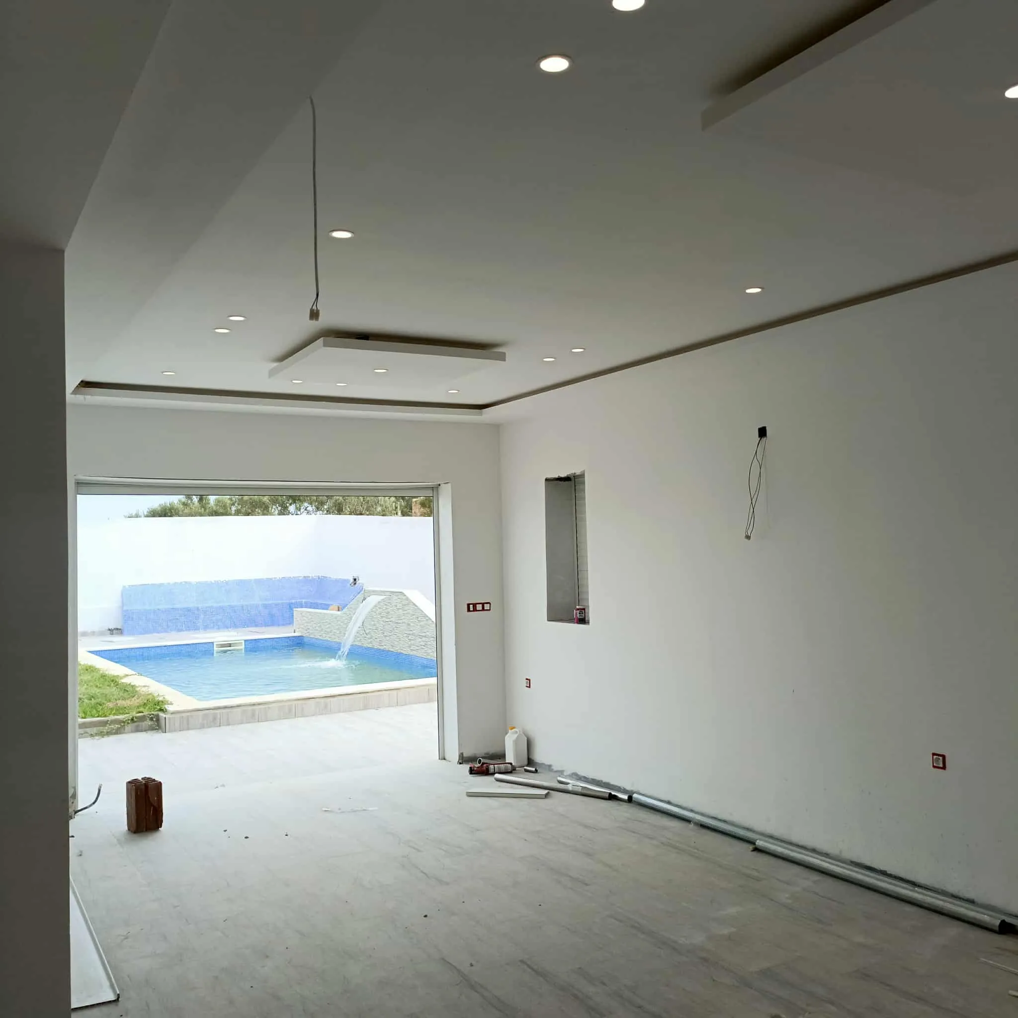 AV belle villa de 500m+piscine à Hammamet sud