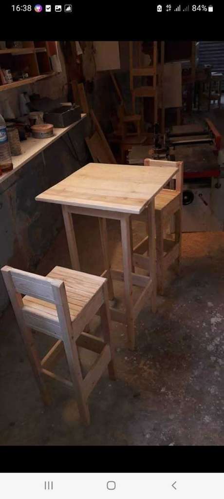 Table et chaise