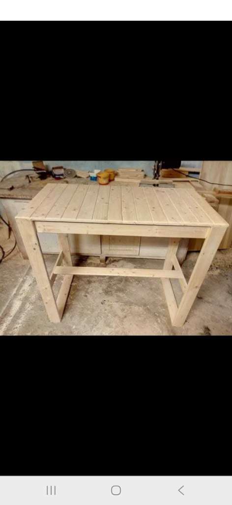 Table et chaise