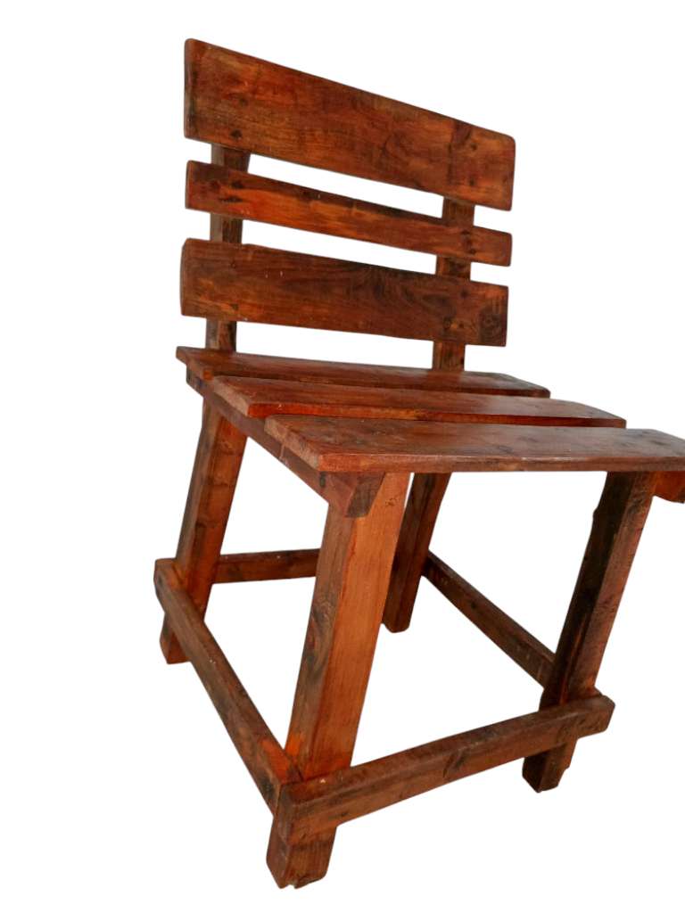 12 chaises on bois 