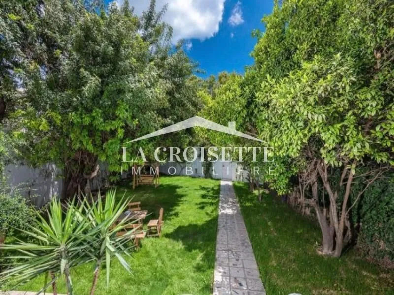 Rez-de-chaussée de villa S+3 meublé à louer à Carthage ZRCL0336
